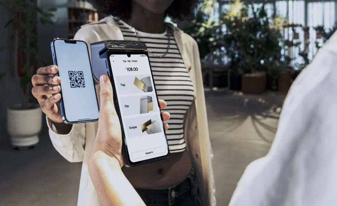 Platba telefonem přes QR kód